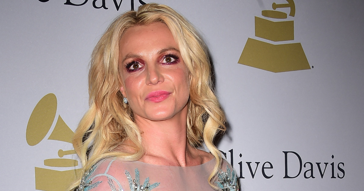 Telex Britney Spears Szem Lyesen Fordul A Los Angeles I B R S Ghoz