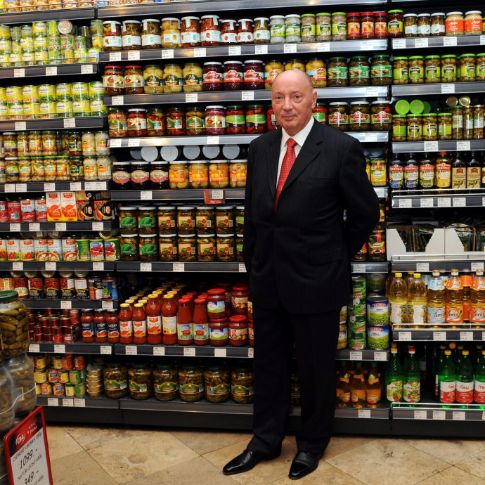 Lábon lövi magát a CBA, miközben Baldauf jól jár