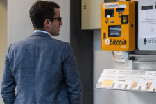 Semmi pánik, kriptobefektetők: sokkal nagyobb zuhanást is túlélt már a Bitcoin