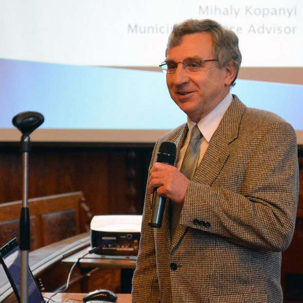 Kopányi Mihály útja a makói Áfész-ösztöndíjtól a Világbank-tanácsadók élvonalába