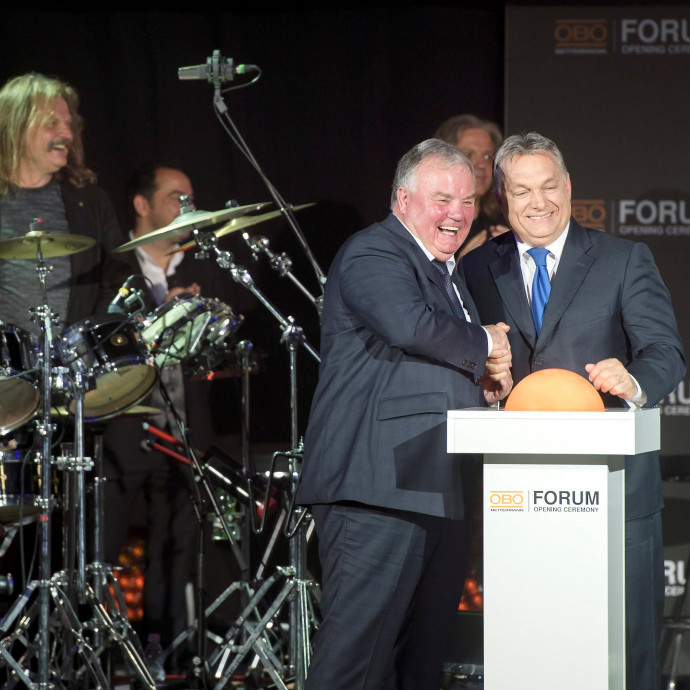 A német cégek annyira jól érzik magukat Magyarországon, hogy ha tehetnék, Orbán Viktorra szavaznának