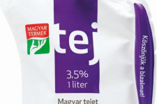 Ugyanaz a tej van minden áruházlánc saját márkás dobozában
