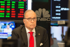 Ex-kokainista tévészemélyiség lett Trump új gazdasági főtanácsadója