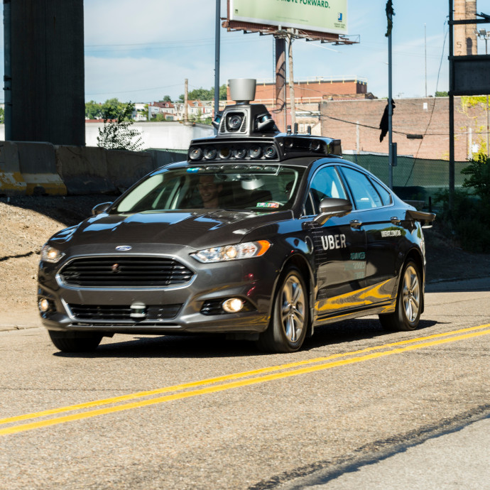 Halálra gázolt egy gyalogost egy önvezető autó, és ennek messzemenő következményei lehetnek