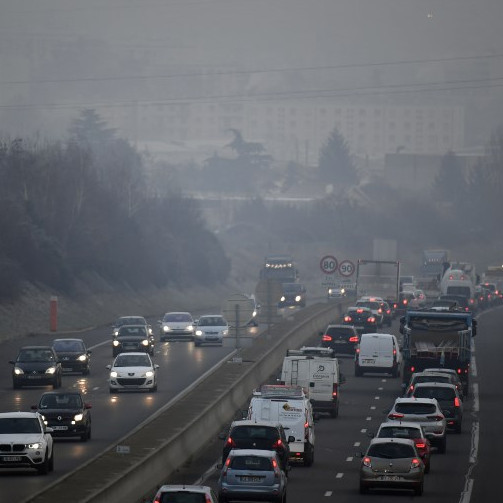A környezetbarát autók száma és a széndioxid-kibocsátás is nő, ez meg hogy lehet?