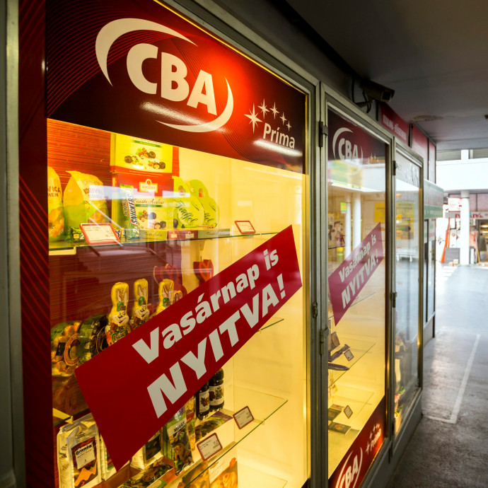 Szép lassan kapitulál a CBA-vezér