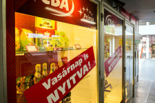 Szép lassan kapitulál a CBA-vezér