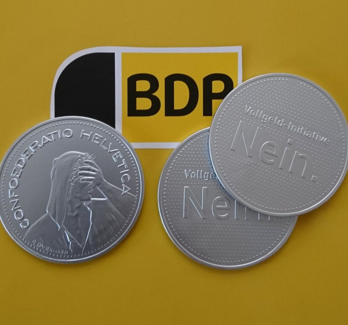 Olyan népszavazás jön Svájcban, ami bedöntheti a teljes bankrendszert