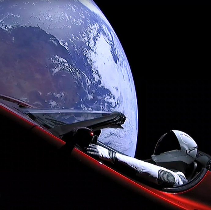 Soros György gesztust tett Elon Musknak, beállt a Tesla mögé