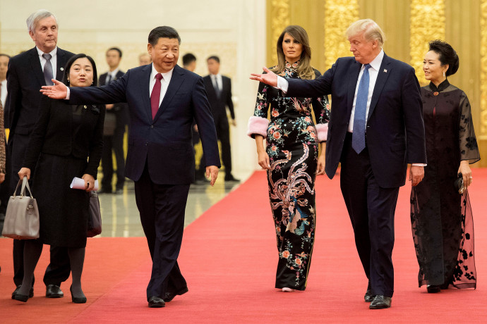Hszi Csinping és Donald Trump. AFP PHOTO / Jim WATSON