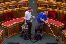 A középkorú férfiak szinte mind dolgoznak, nem ők fogják megoldani a munkaerőhiányt