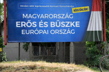 A 257 milliárdos propaganda is hozzájárulhatott Rogán Antal szankcionálásához