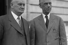Az USA egyszer már eljátszotta a világgal, amit Trump most elindított, és elég csúnya vége lett
