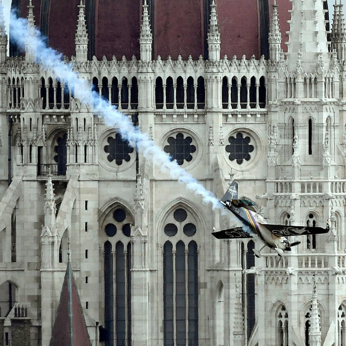 Milliárdos károkat okozhatott a Red Bull Air Race a budapestieknek
