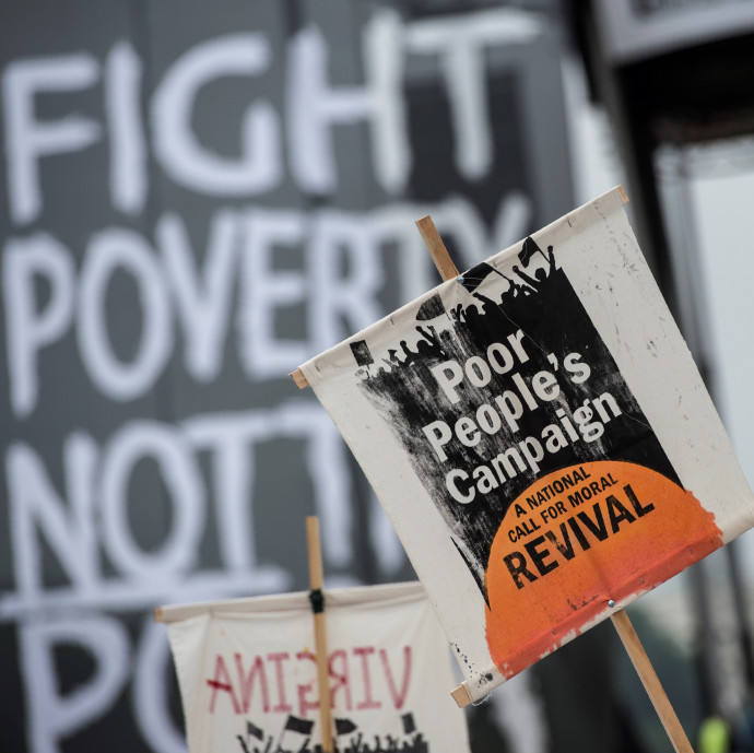 Pörög a gazdaság, de így is 40 millió amerikai szorul élelmiszersegélyre