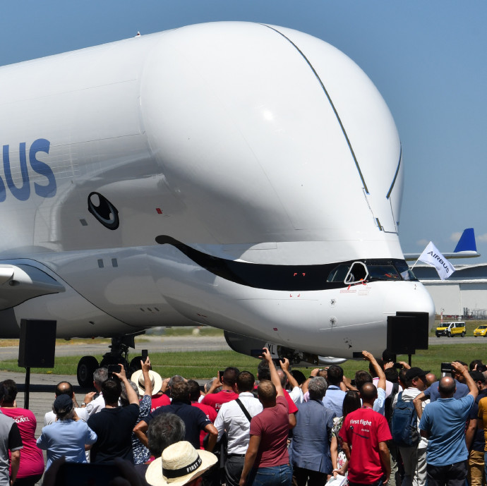 A világ legfurcsább, bálnára hasonlító repülőjével jött ki az Airbus