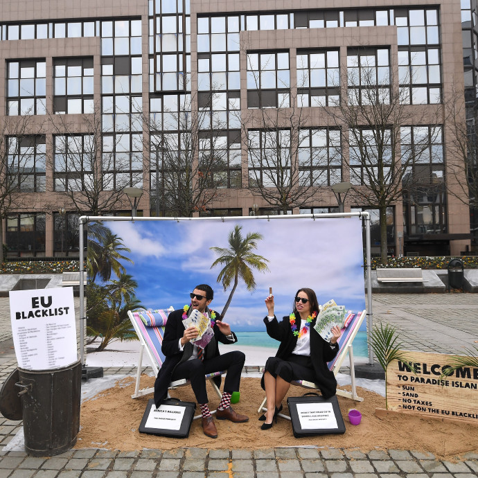 Addig trükköztek a multik, hogy ellopták a világ lakosságától a nyereség adó 9 százalékát