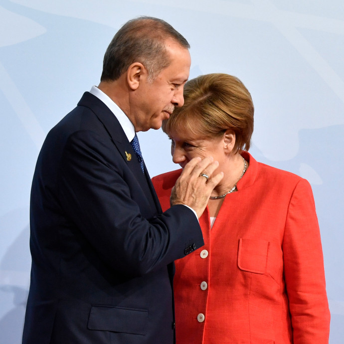 Akkora a gond Törökországban, hogy már a németektől várnak segítséget