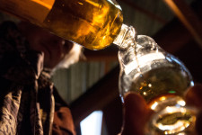 Látványosan több pénzt költünk a háztartási büdzséből alkoholra, mint az EU-átlag