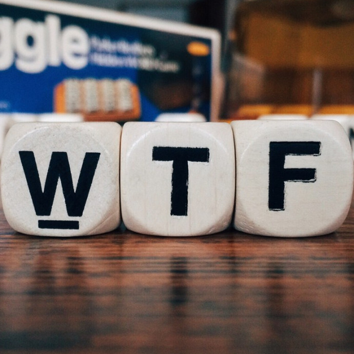 Márkanévvé süllyesztenék a WTF és LOL rövidítéseket