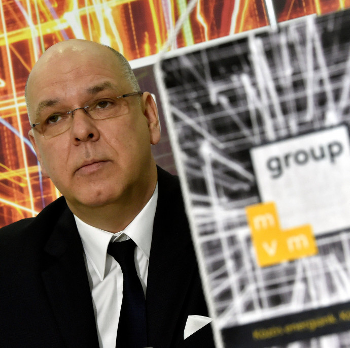 Egy gyanús pénzügyi beszámoló után cserélték le az állami energiaóriás fél vezérkarát