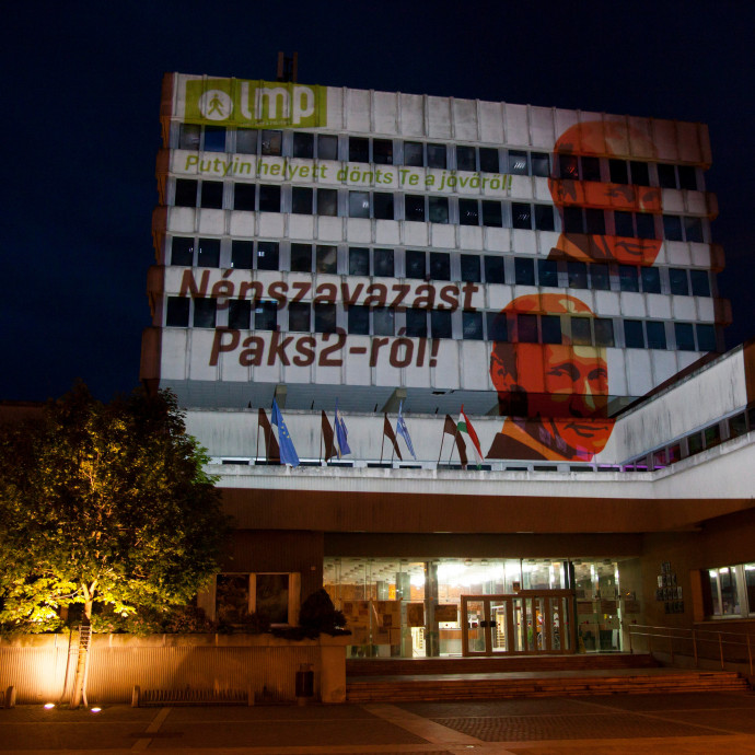 Sokat lépett vissza az elmúlt egy hétben a paksi bővítés