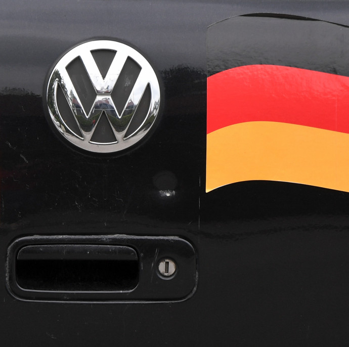 Még a benzines autóknál is csalt a Volkswagen
