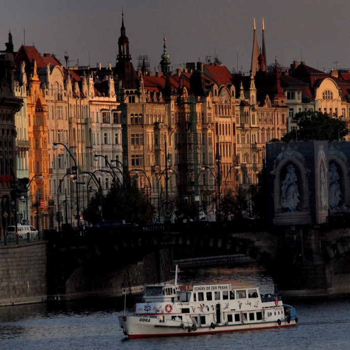 Nem csak Budapesten kínálnak albérletet szexért cserébe