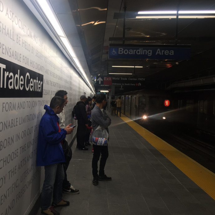 Megnyílt a metróállomás, amelyre 17 éve zuhantak rá a World Trade Center tornyai