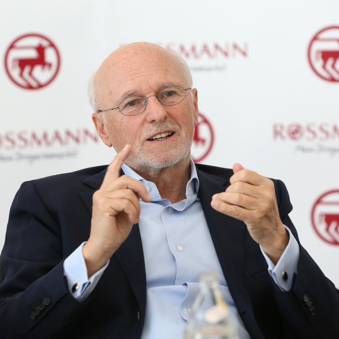 A Rossmann tulajdonosa csak azokat az országokat támogatná, ahol nincs túl sok gyerek