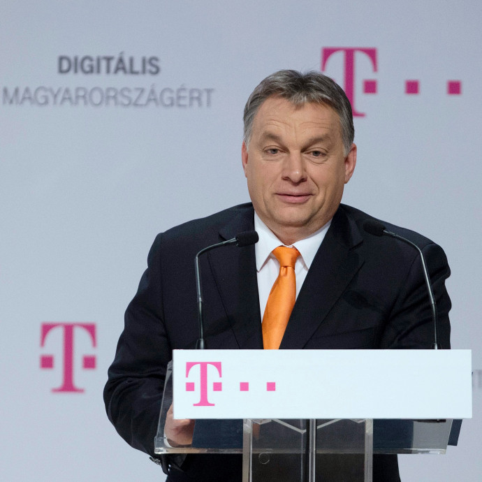 A kormánnyal való kapcsolat miatt változik a Magyar Telekom menedzsmentje