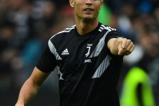 Cristiano Ronaldo egy 21 éves lánytól tanulhat az üzleti életben