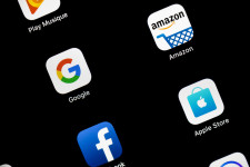 Az unió kezd belezavarodni a Google és Facebook-féle cégek különadójának tervébe