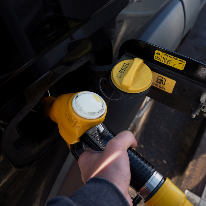 Egy időre fellélegezhetnek a magyar autósok