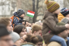 A rászoruló családok támogatása egy évtizede nem nő, a jobb helyzetben lévőké viszont folyamatosan