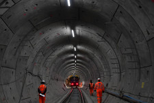 Rekordalagutat fúrnak a Vértes alá, ha a kormány komolyan gondolja a tervét
