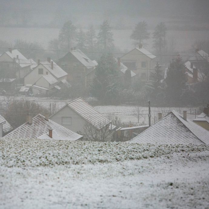 Hiába csökkentenek adót a szegény önkormányzatok, így se költöznek oda cégek
