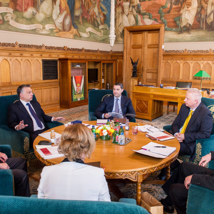 Ma kezdi el a kormány felszámolni a bíróságok függetlenségét