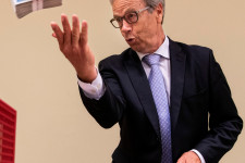 A heti 21-30 órát dolgozók a legboldogabbak