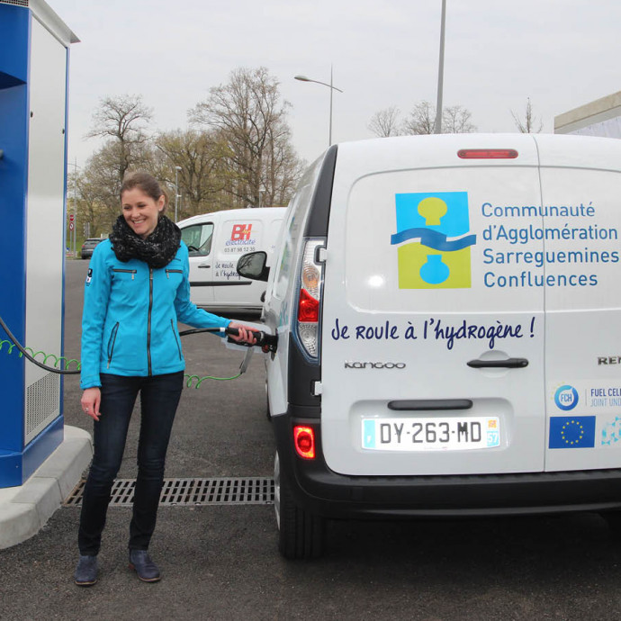 Egy teljesen zöld hidrogénes autóval 1900 forintba kerül ma 100 kilométer