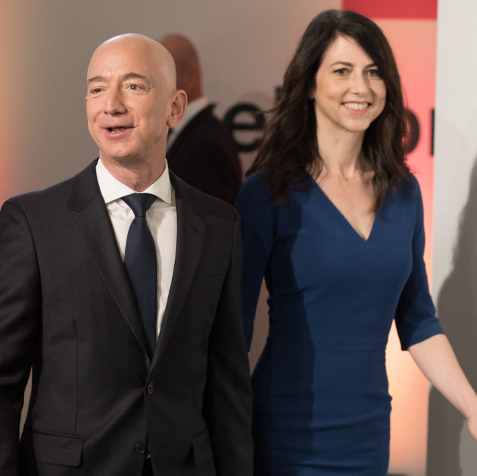 A világ leggazdagabb nője lehet válása után MacKenzie Bezos