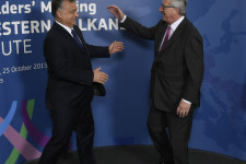 Magyarország lassan tényleg adóparadicsom lesz