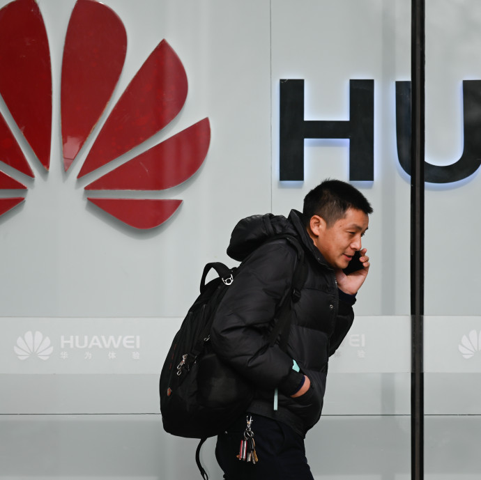 Nyerhet-e bárki azzal, ha elüldözik a Huawei-t?