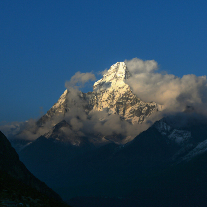 Kétmilliárd ember életét lehetetleníti el a Himalája gleccsereinek olvadása