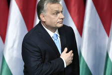 Orbán előre menekülne a gazdaság pörgetésével