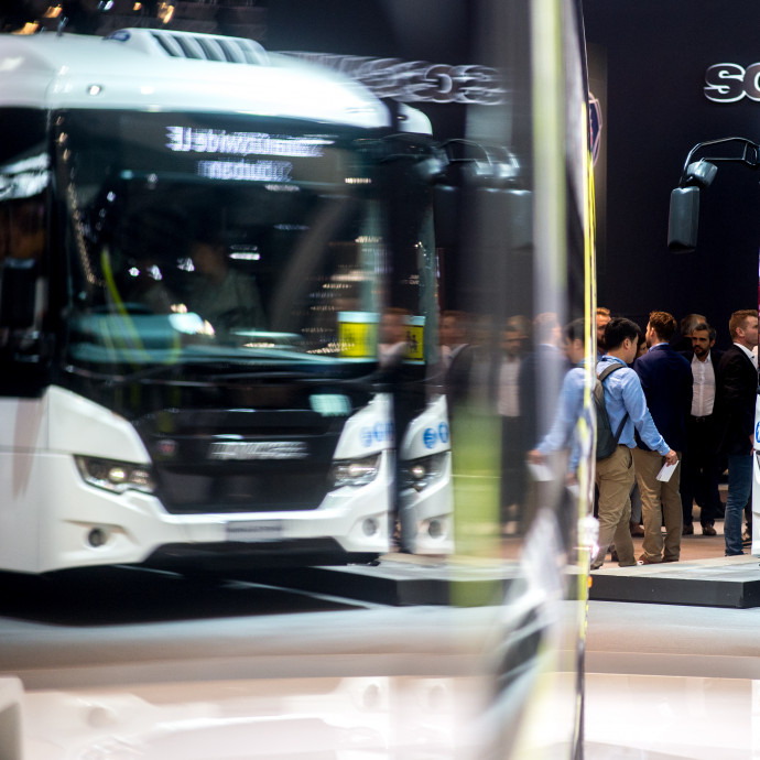 A kamionosok után a buszosoknál is kitörhet a kelet-nyugati európai csata