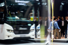 A kamionosok után a buszosoknál is kitörhet a kelet-nyugati európai csata