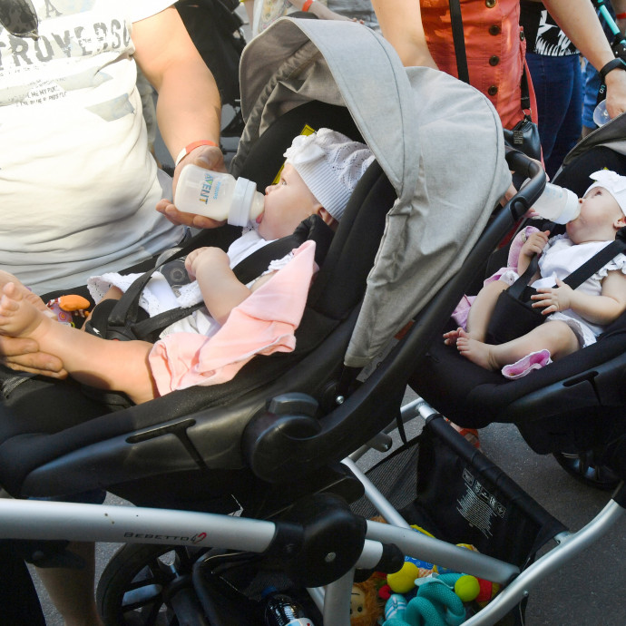 Nem volt elég csok-baba, ezért kell a 10 milliós ingyenhitel