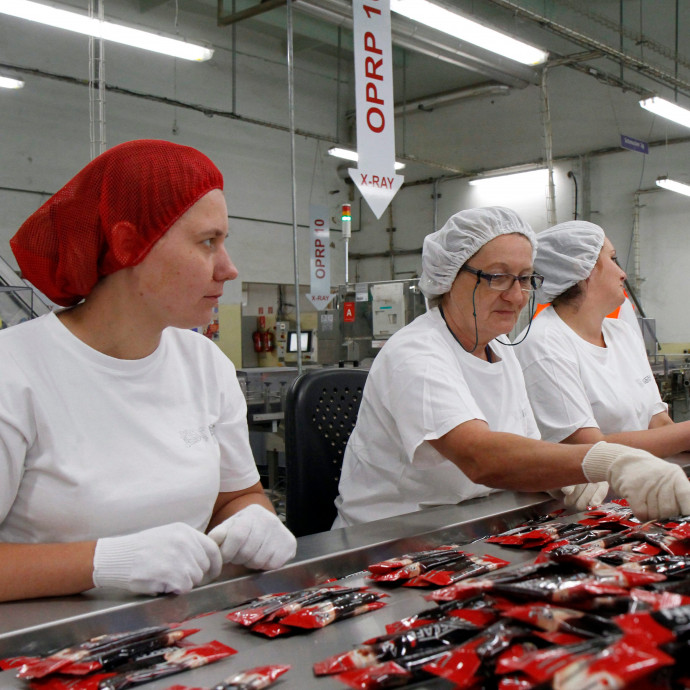 Úgy kapjuk meg elsőként a cukormentes kakaót, hogy egyébként törpeméretű a piacunk