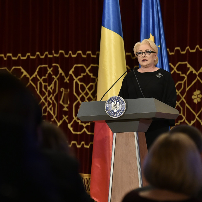 A magyar kormányt másolnák Bukarestben, de a legőrültebb húzást visszacsinálják